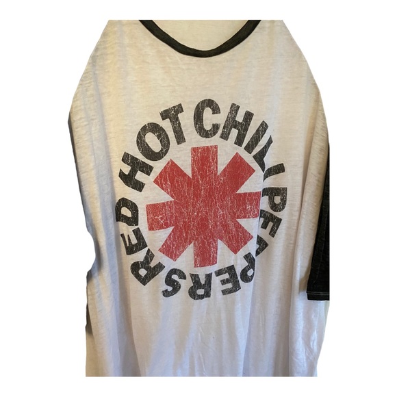 Torrid Red Hot Chili Peppers White Classic Fit Raglan Tee Women’s Plus Size 6x - Picture 6 of 8